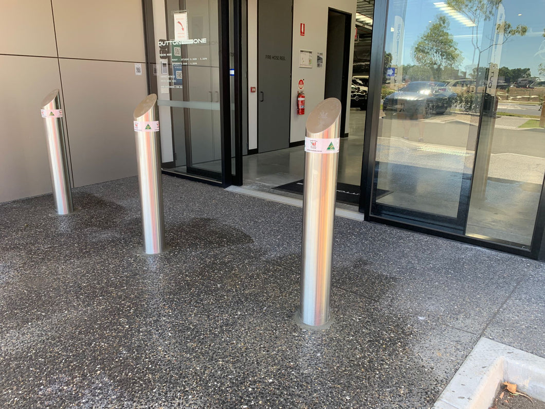 Fixed Stainless Steel - Designer Curved Bollards Sub-Surface Mounted